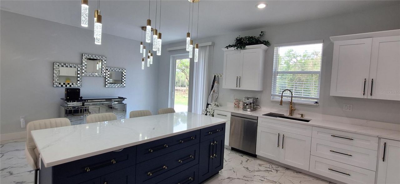 7242 Elaine Drive , Webster, FL 33597 Photo