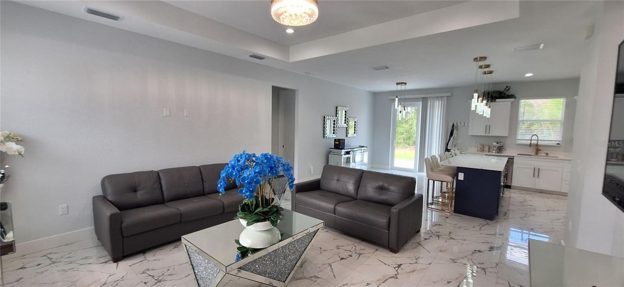 7242 Elaine Drive , Webster, FL 33597 Photo