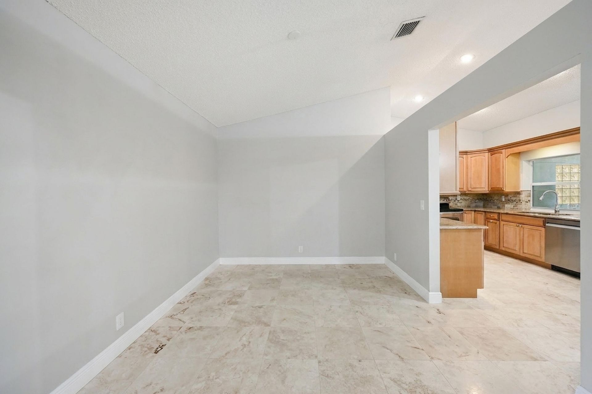 8645 NW 47th Drive, Coral Springs, FL 33067 Photo