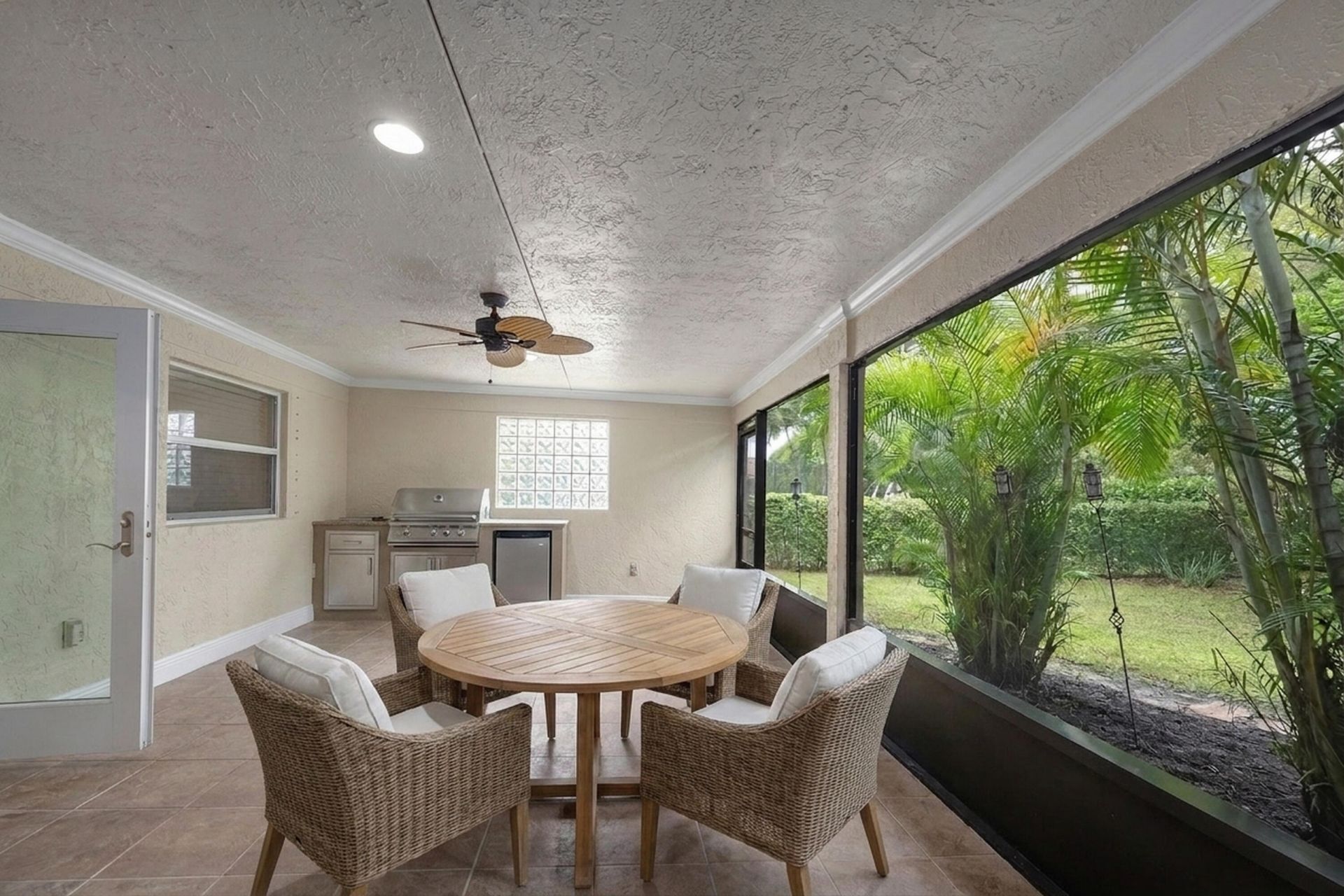 8645 NW 47th Drive, Coral Springs, FL 33067 Photo