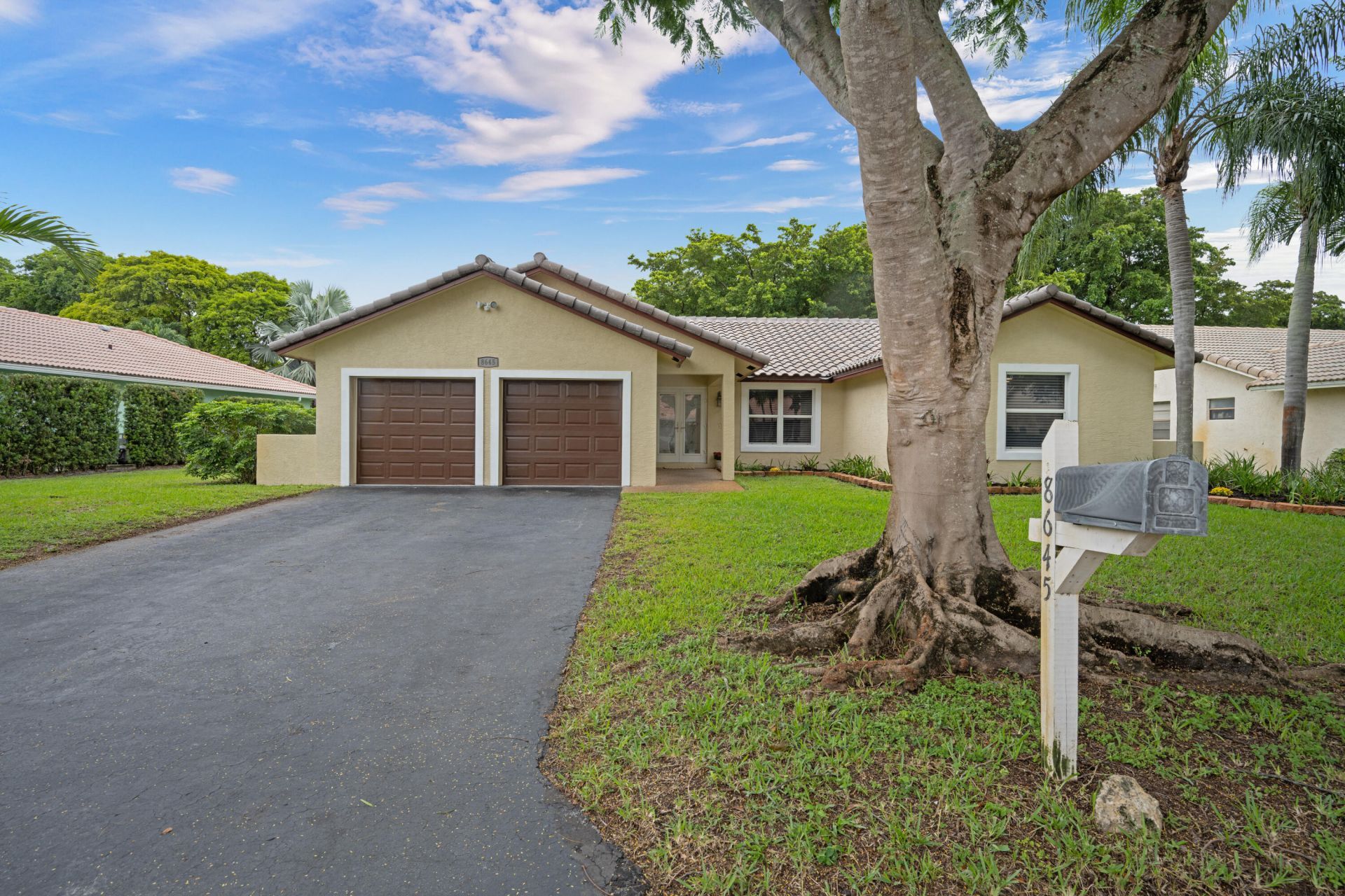 8645 NW 47th Drive, Coral Springs, FL 33067 Photo