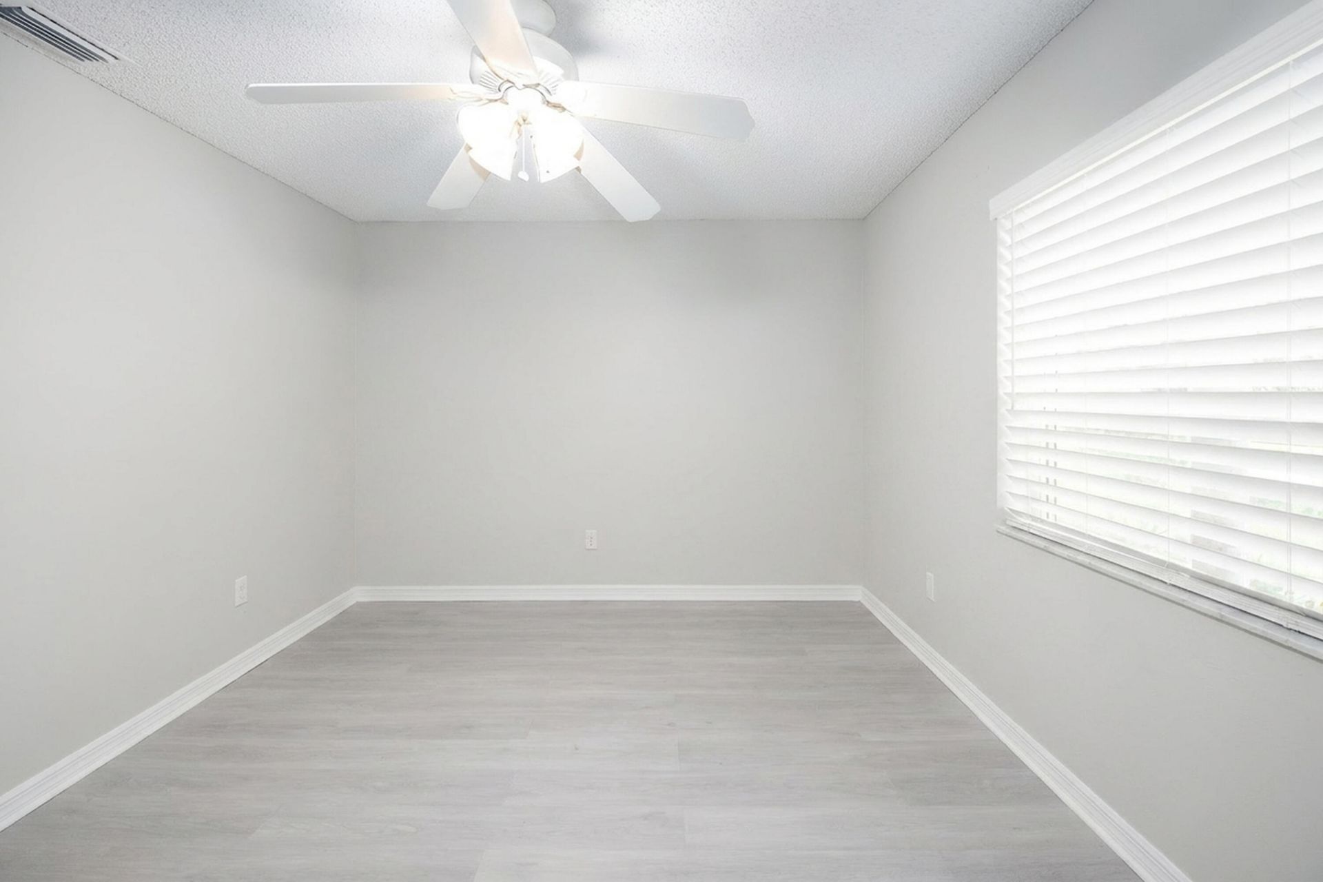 8645 NW 47th Drive, Coral Springs, FL 33067 Photo