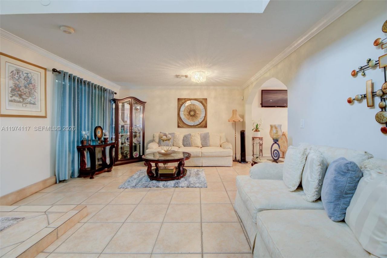 10 NW 110th Ave , Plantation, FL 33324 Photo