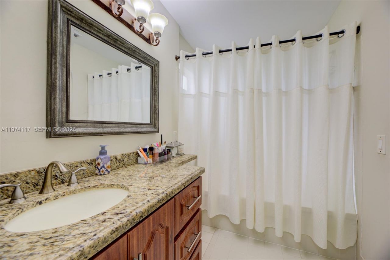 10 NW 110th Ave , Plantation, FL 33324 Photo