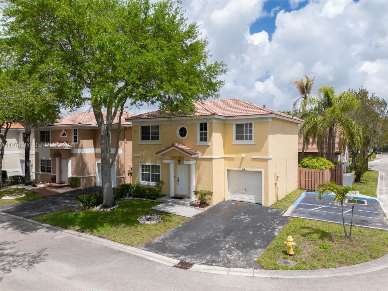 10 NW 110th Ave , Plantation, FL 33324 Photo