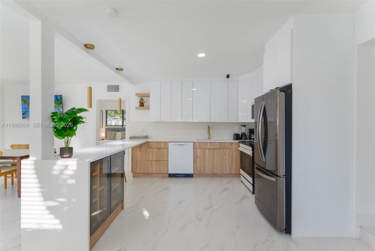 415 NW 133rd St, North Miami, FL 33168 Photo