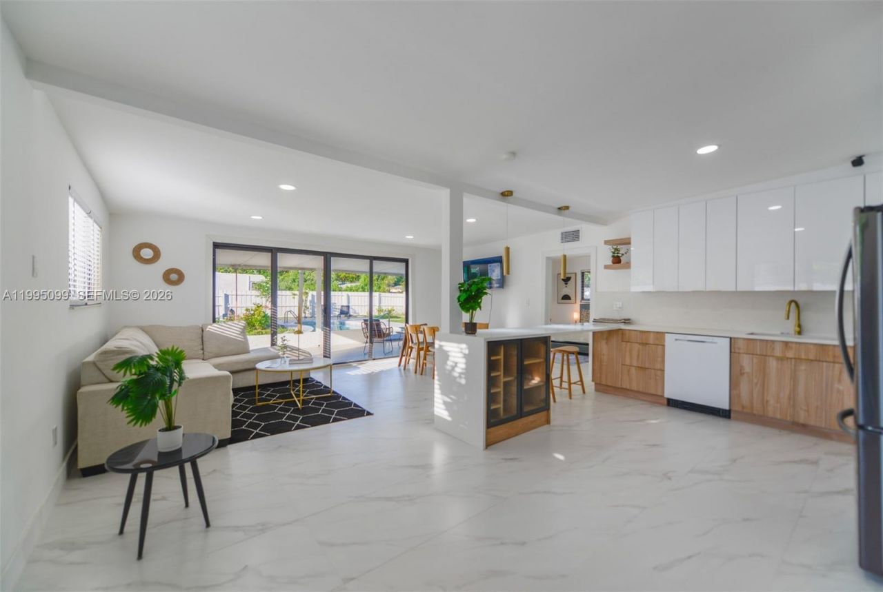 415 NW 133rd St, North Miami, FL 33168 Photo