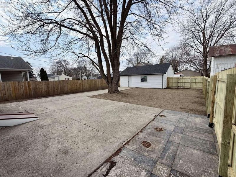 304 Main Street, Genoa, OH 43430 Photo 9