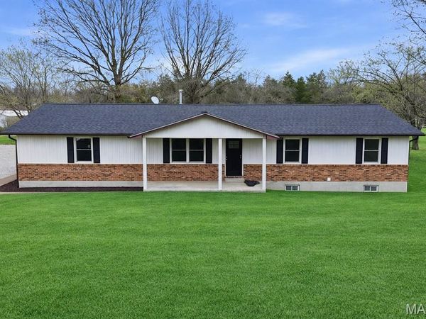 31857 Cedar Trail , Warrenton, MO 63383