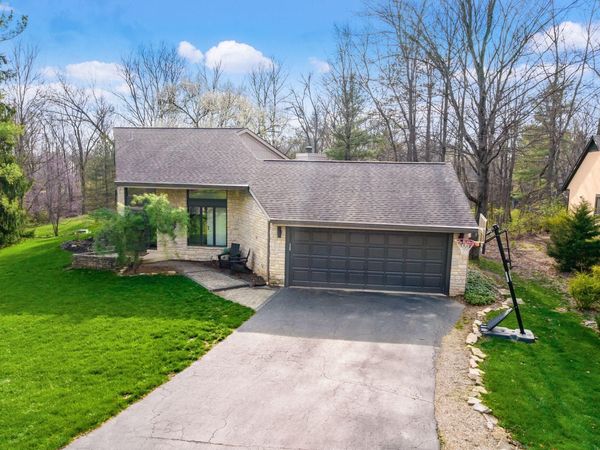 83 Forest Ridge Court , Powell, OH 43065