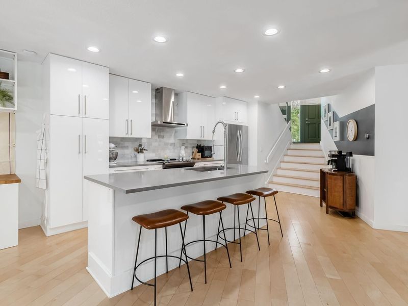 83 Forest Ridge Court, Powell, OH 43065 Photo 9