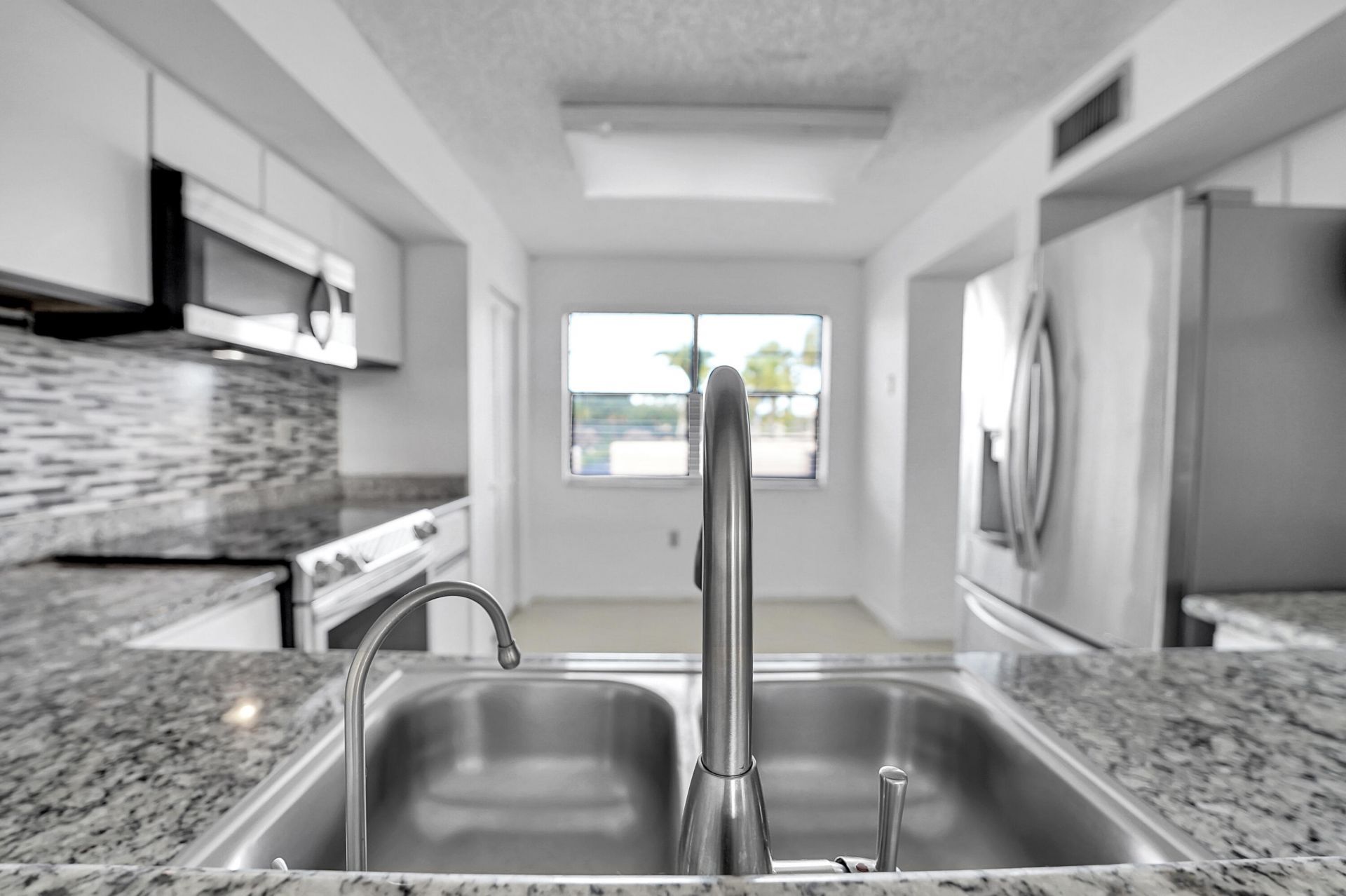 6654 Villa Sonrisa Drive, Unit 421, Boca Raton, FL 33433 Photo