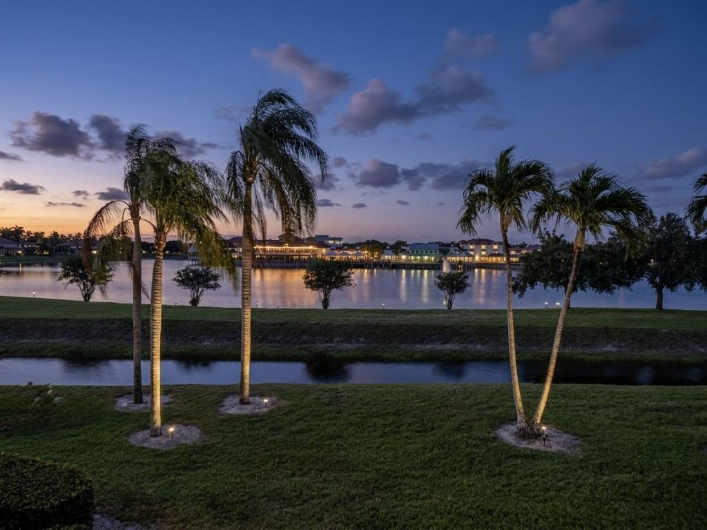 6654 Villa Sonrisa Drive, Unit 421, Boca Raton, FL 33433 Photo