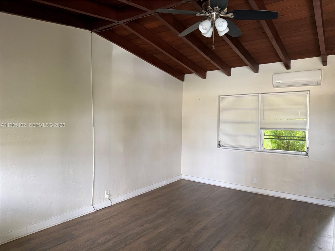 1580 NE 145th St , Unit 1582, Miami, FL 33161 Photo