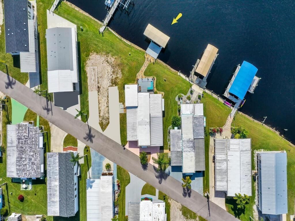 37 Channel Ln , Fort Myers, FL 33905 Photo