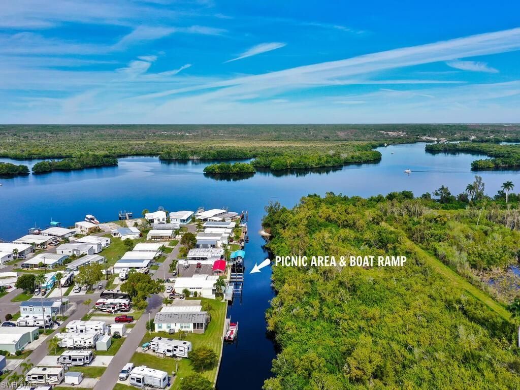 37 Channel Ln , Fort Myers, FL 33905 Photo