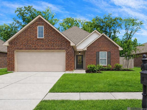 39269 Majestic Wood Ave, Gonzales, LA 70737