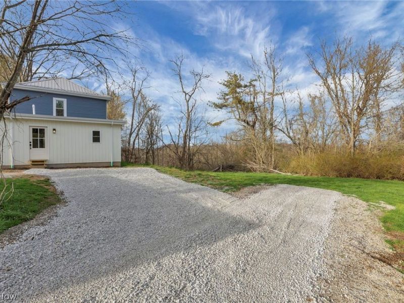 118 Conner Avenue, Senecaville, OH 43780 Photo 3