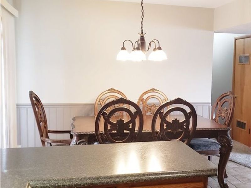 2313 Rockland Avenue, Belpre, OH 45714 Photo 11