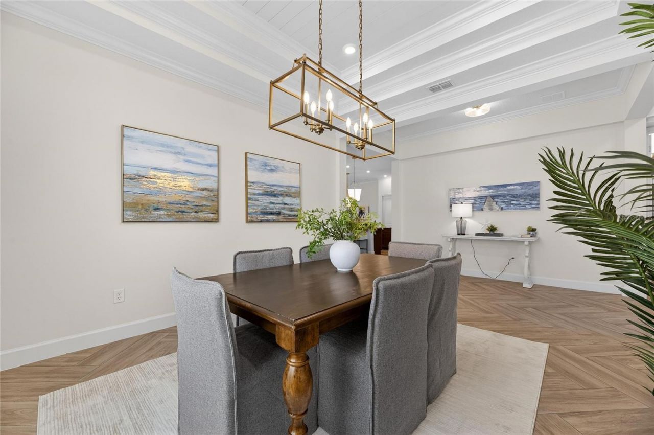 914 Signet Drive , Apollo Beach, FL 33572 Photo