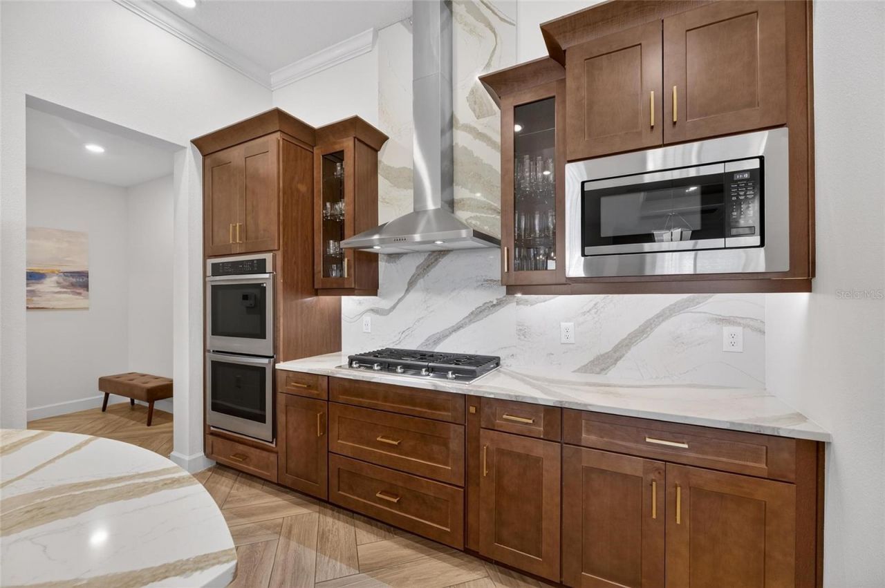 914 Signet Drive , Apollo Beach, FL 33572 Photo