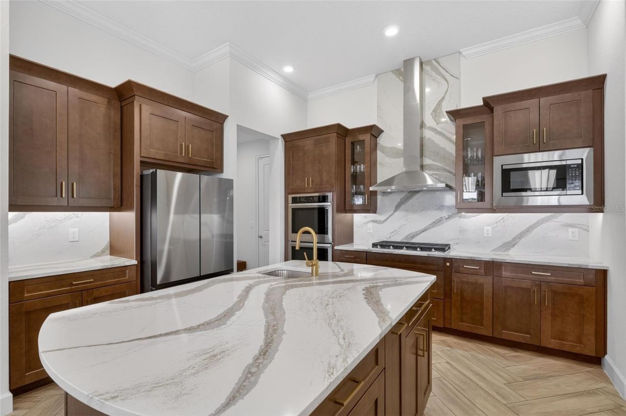 914 Signet Drive , Apollo Beach, FL 33572 Photo