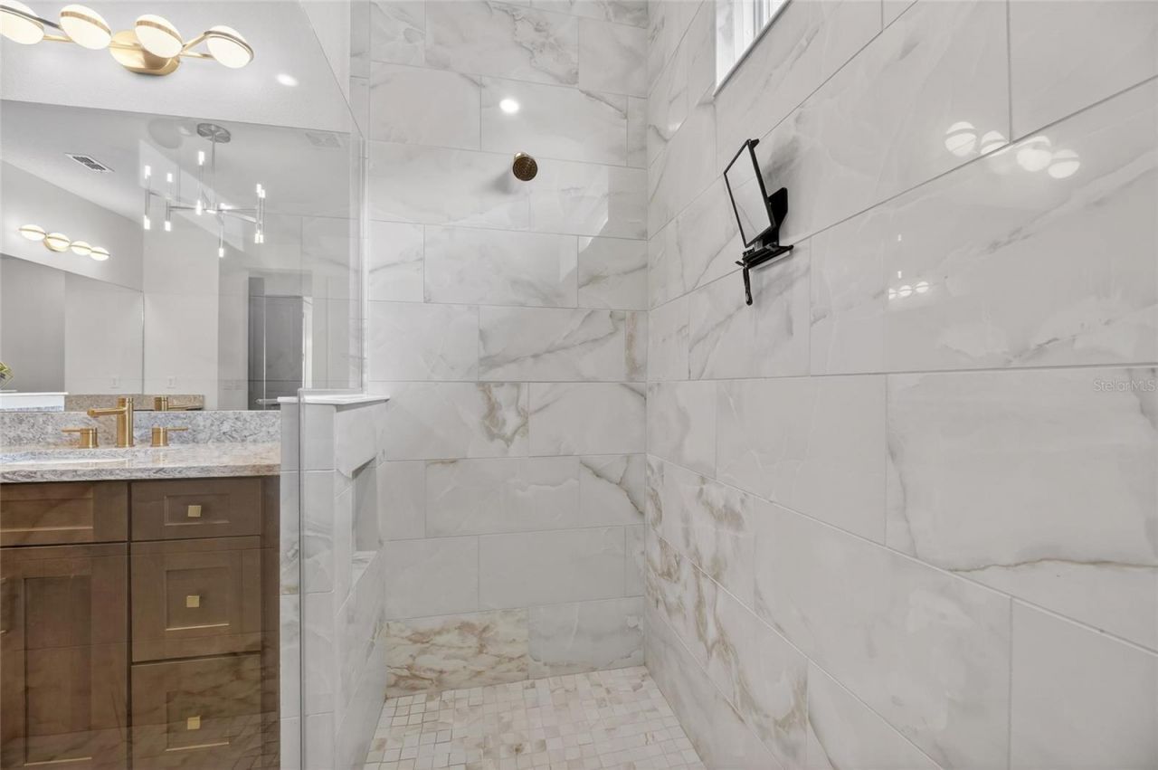 914 Signet Drive , Apollo Beach, FL 33572 Photo