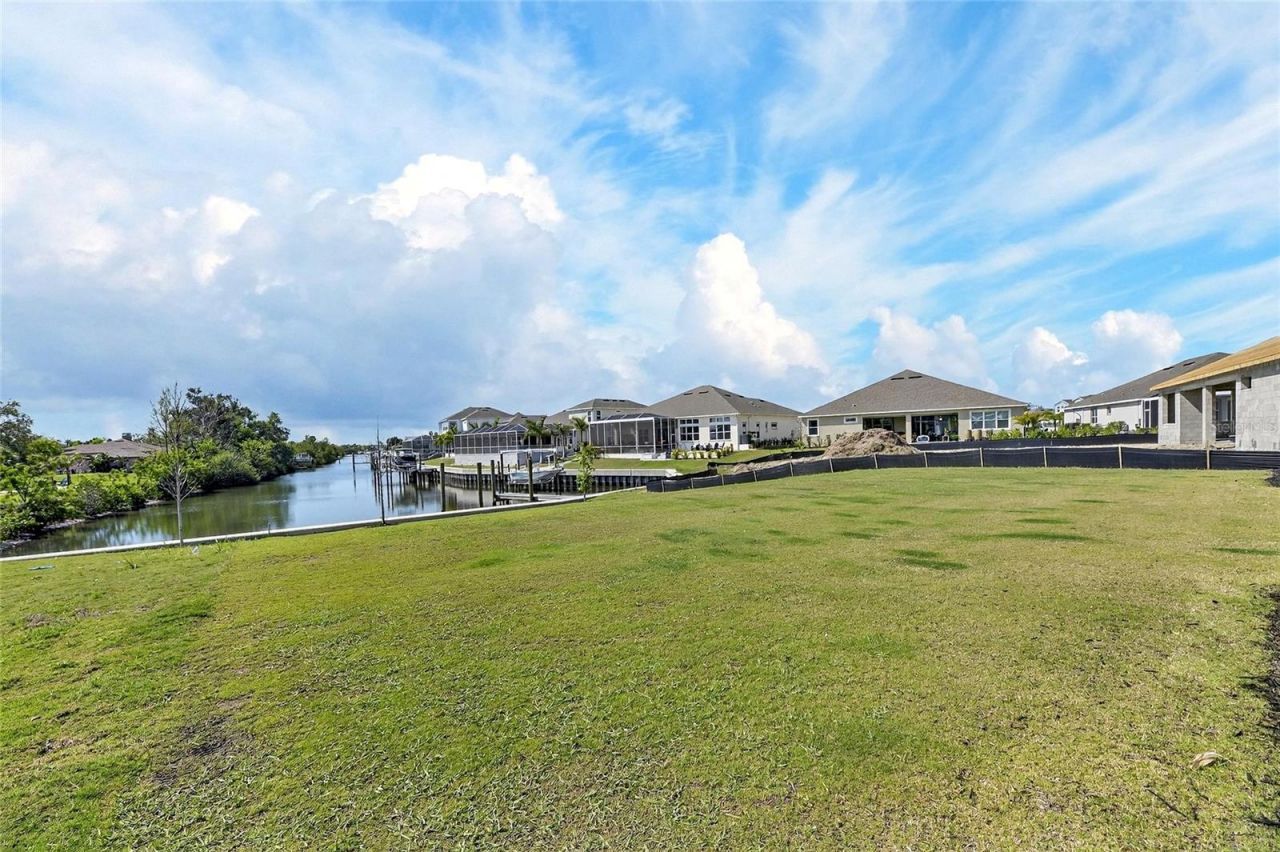 914 Signet Drive , Apollo Beach, FL 33572 Photo