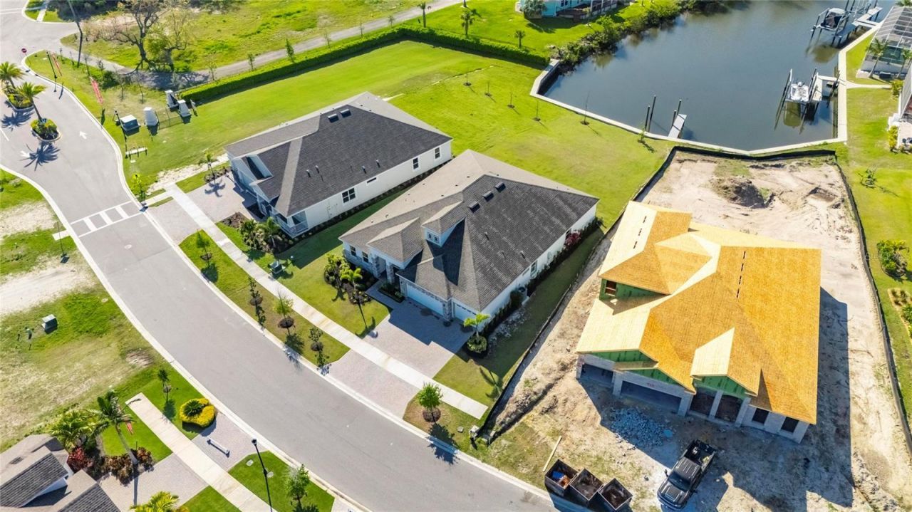 914 Signet Drive , Apollo Beach, FL 33572 Photo