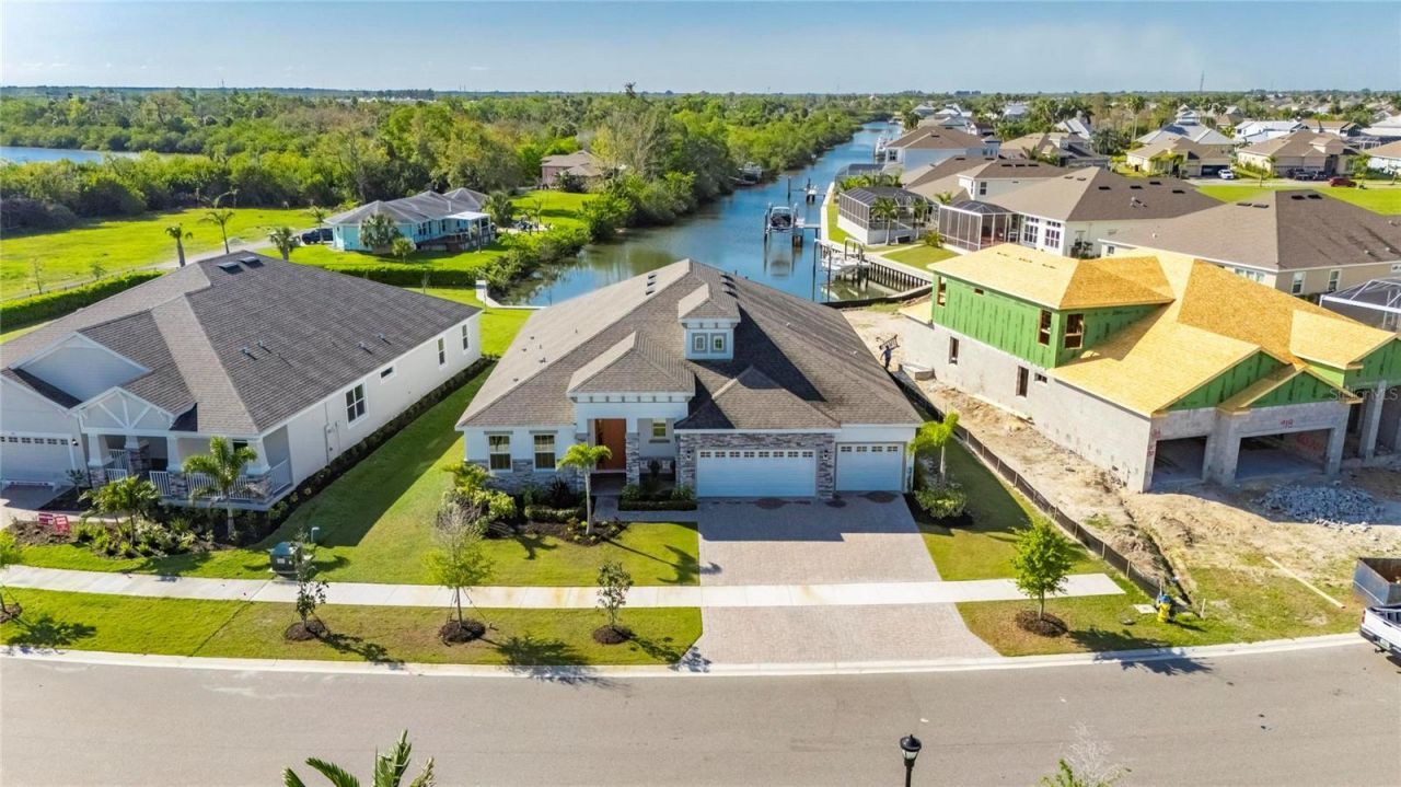 914 Signet Drive , Apollo Beach, FL 33572 Photo