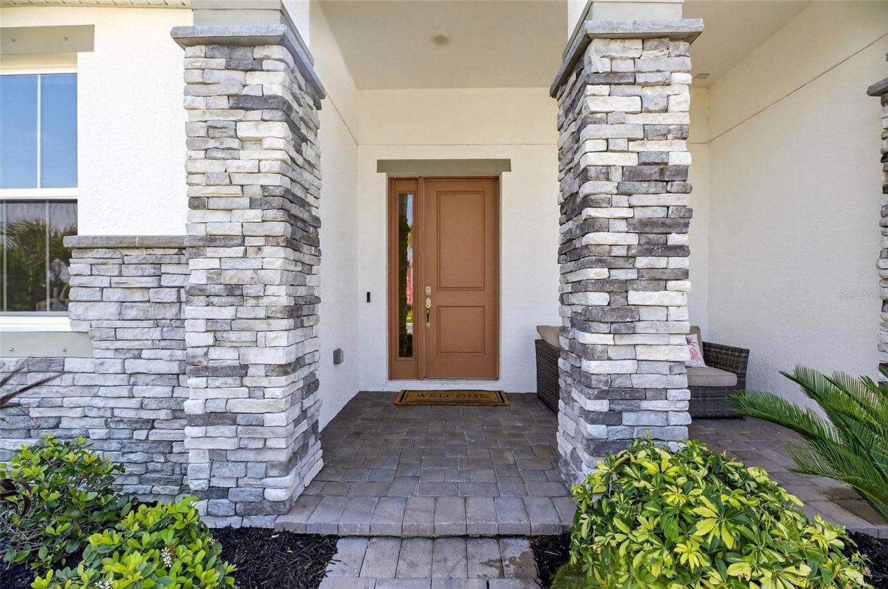 914 Signet Drive , Apollo Beach, FL 33572 Photo