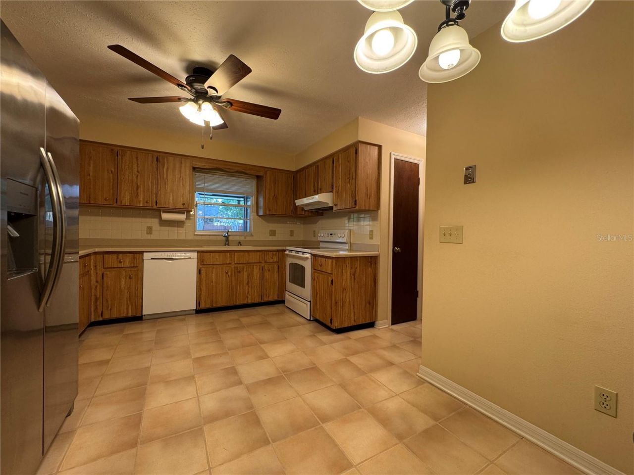 1709 Sakura Drive , Valrico, FL 33596 Photo