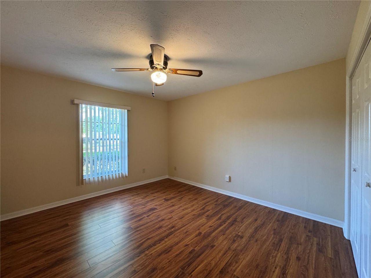 1709 Sakura Drive , Valrico, FL 33596 Photo