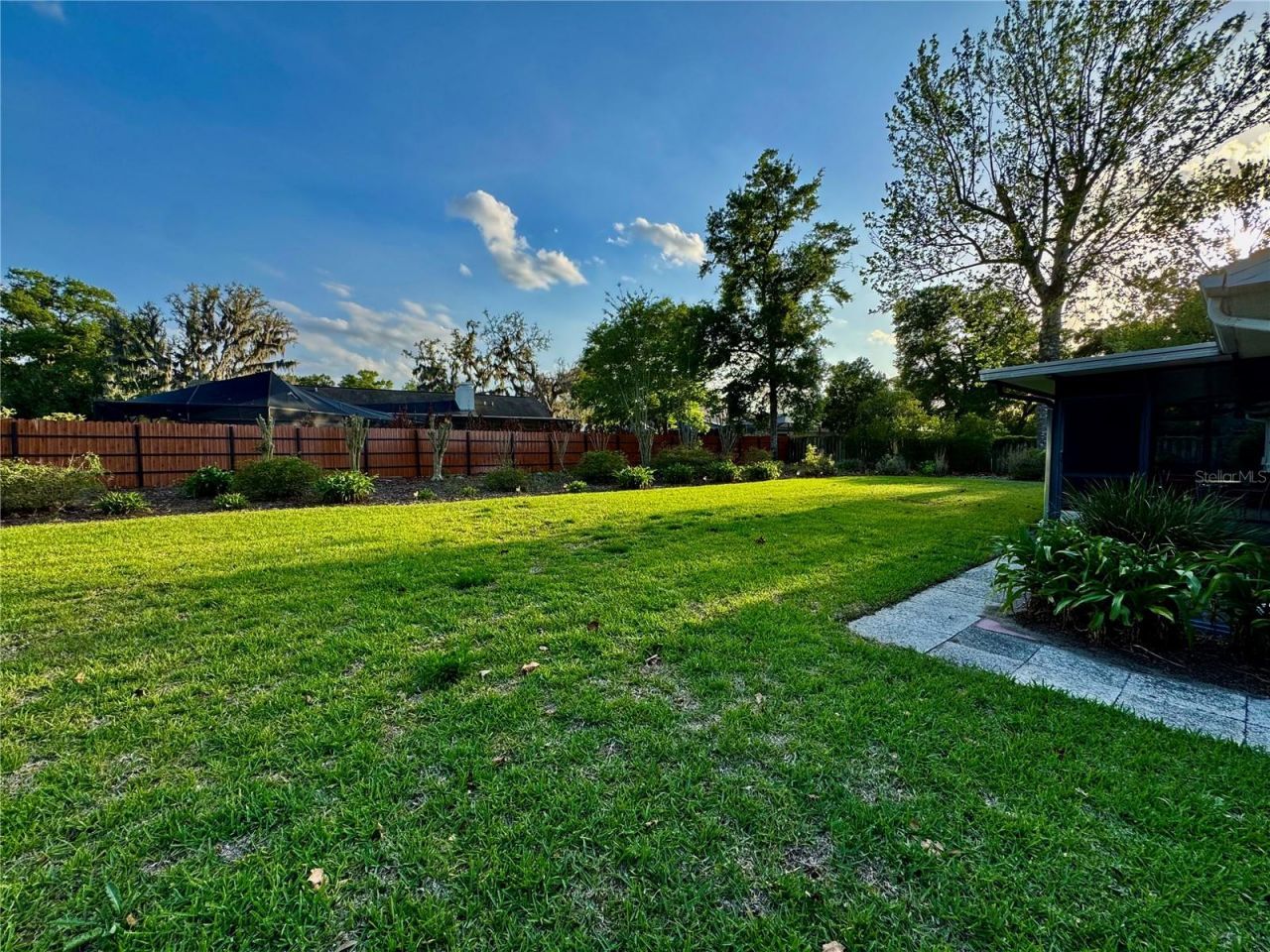 1709 Sakura Drive , Valrico, FL 33596 Photo