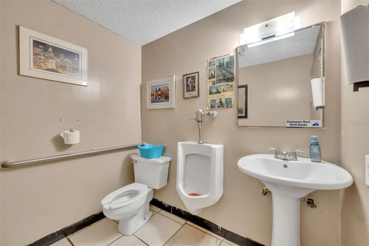 2200 N Volusia Avenue , Orange City, FL 32763 Photo