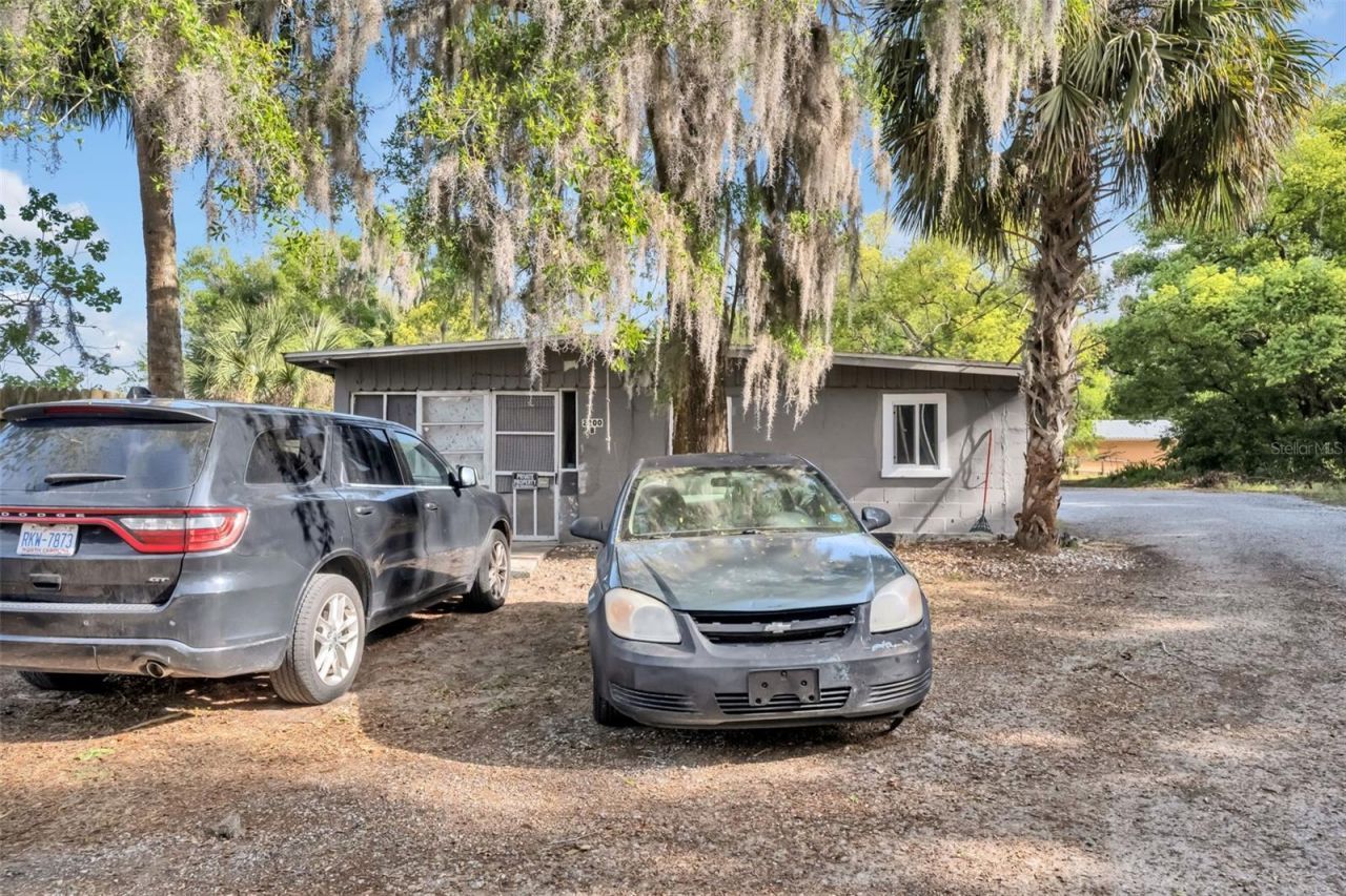 2200 N Volusia Avenue , Orange City, FL 32763 Photo