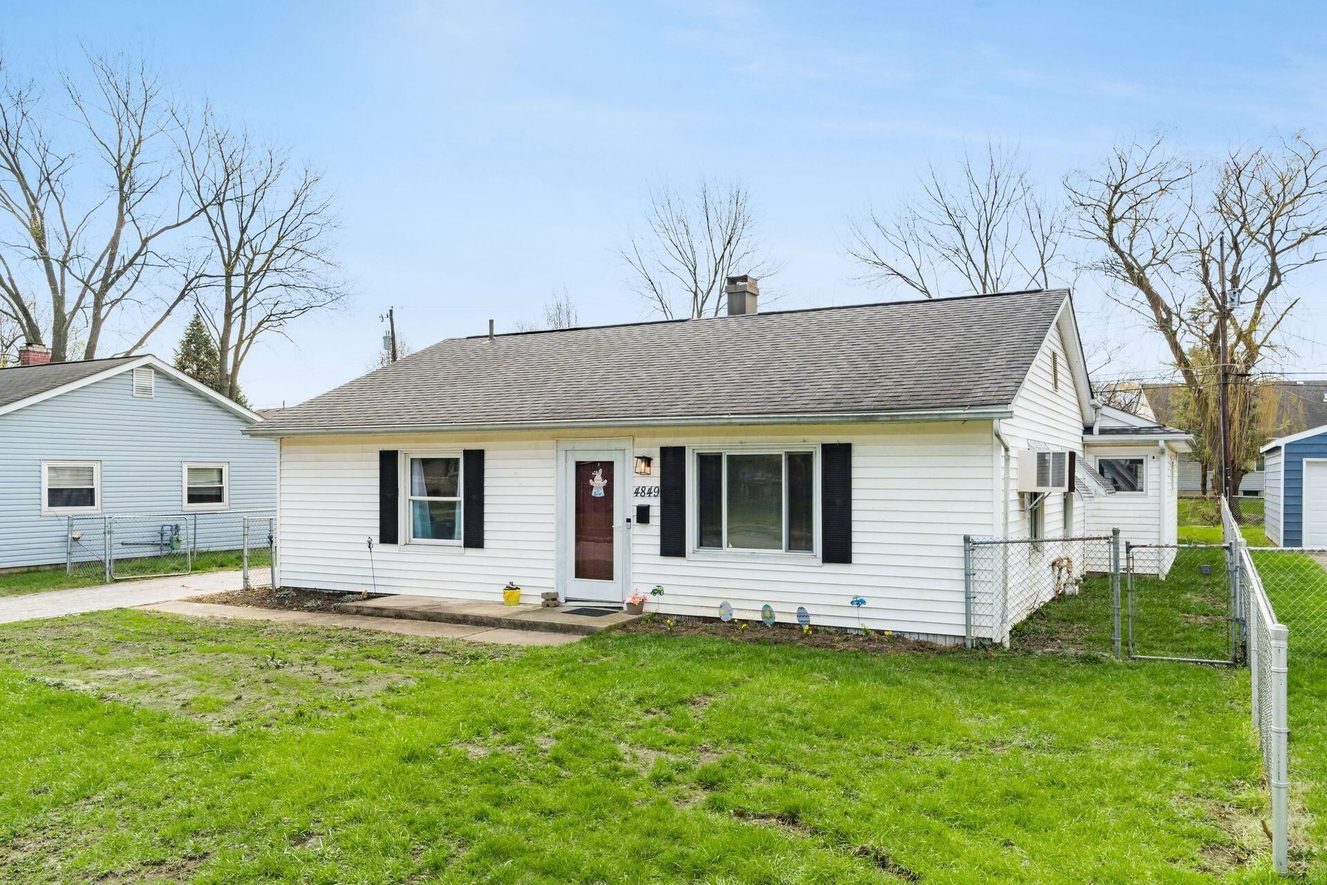 4849 Hillcrest Street S, Hilliard, OH 43026 Main Photo