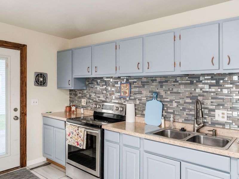 4849 Hillcrest Street S, Hilliard, OH 43026 Photo 10