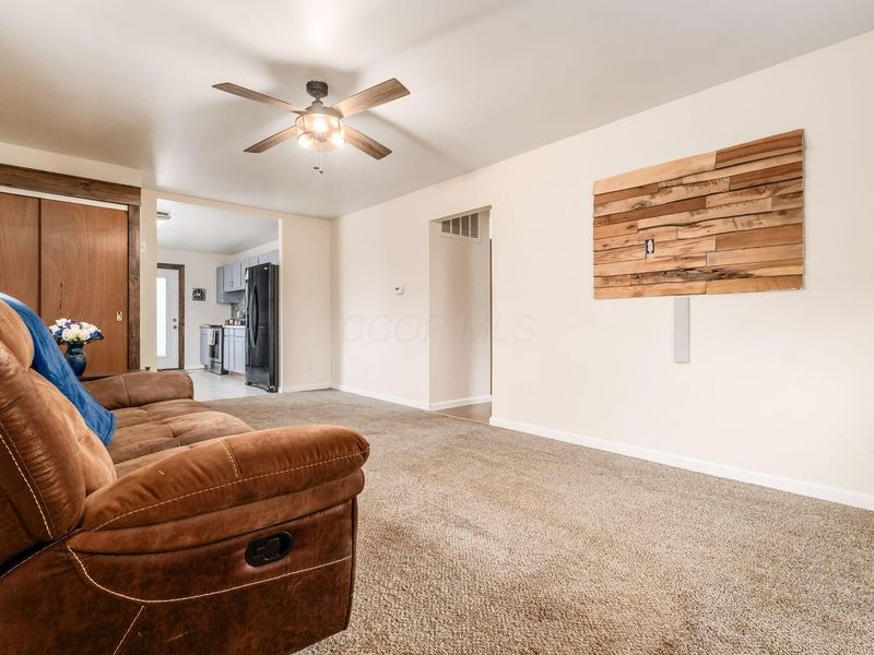 4849 Hillcrest Street S, Hilliard, OH 43026 Photo 8