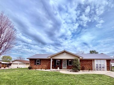 86 Pine Street, Monticello, KY 42633