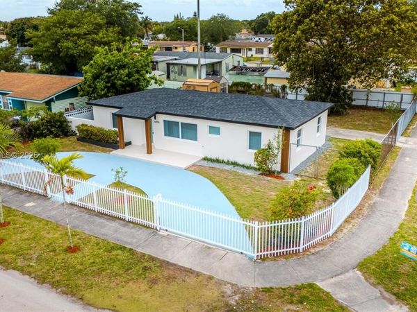 16050 NW 27th Ct , Miami Gardens, FL 33054