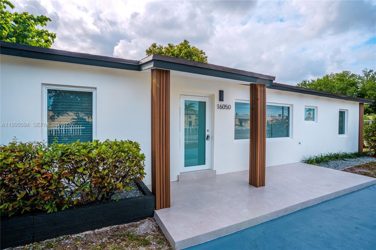 16050 NW 27th Ct , Miami Gardens, FL 33054 Photo
