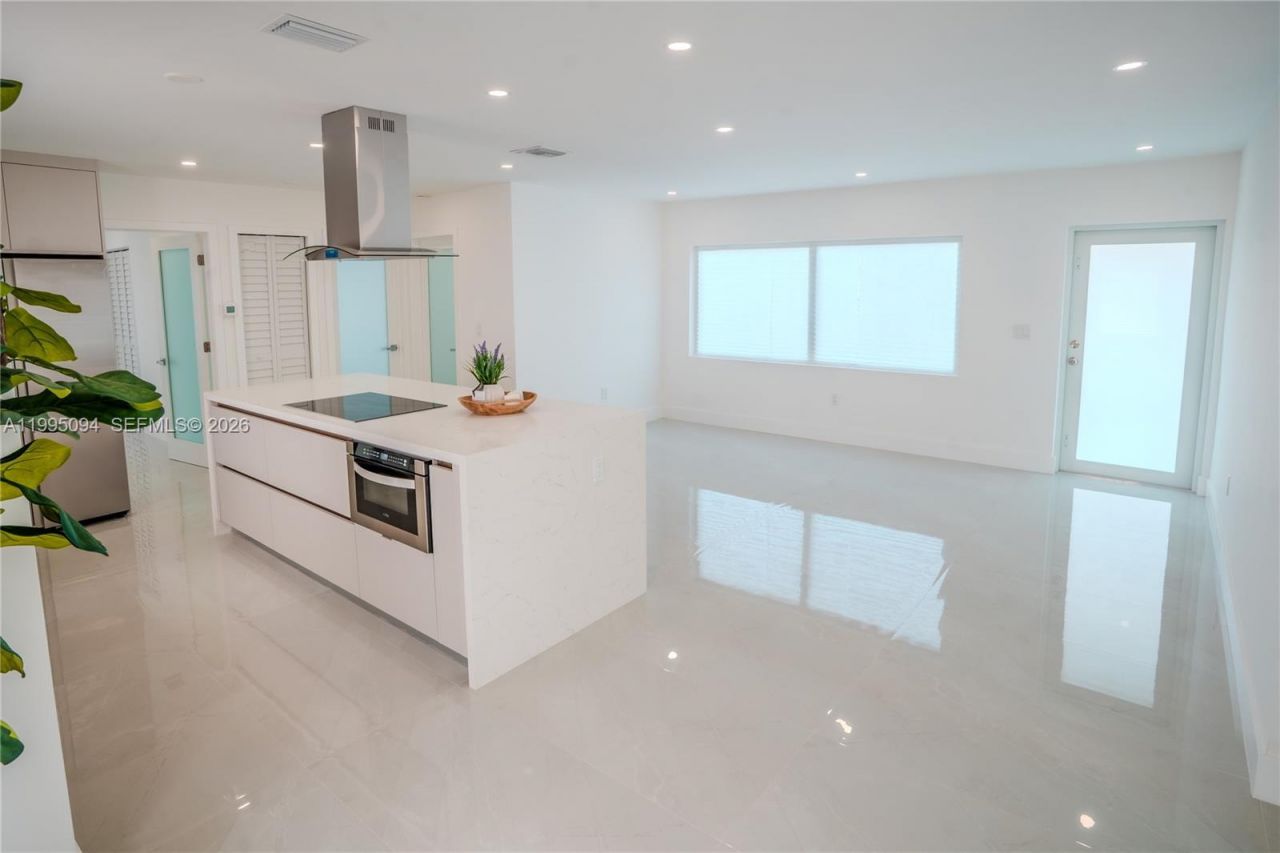 16050 NW 27th Ct , Miami Gardens, FL 33054 Photo