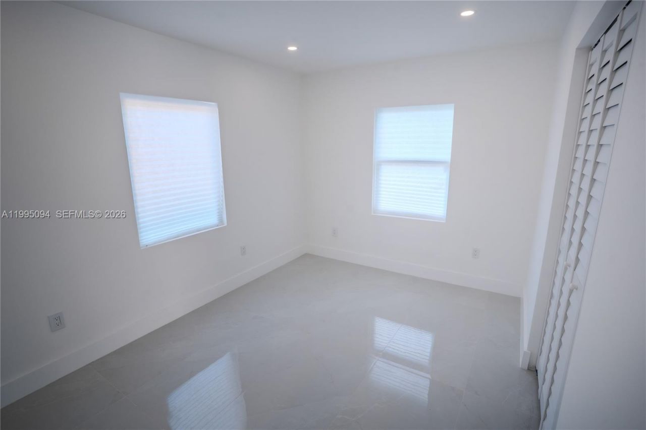 16050 NW 27th Ct , Miami Gardens, FL 33054 Photo