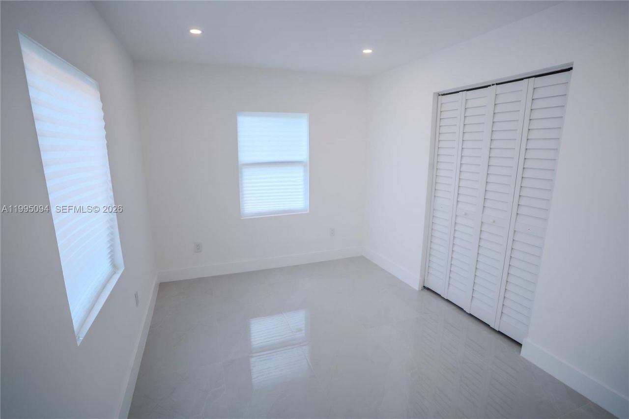 16050 NW 27th Ct , Miami Gardens, FL 33054 Photo