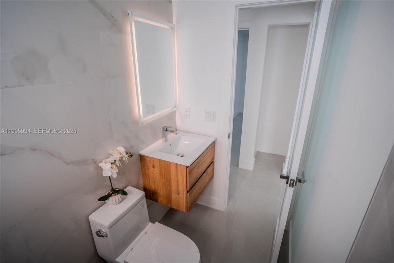 16050 NW 27th Ct , Miami Gardens, FL 33054 Photo