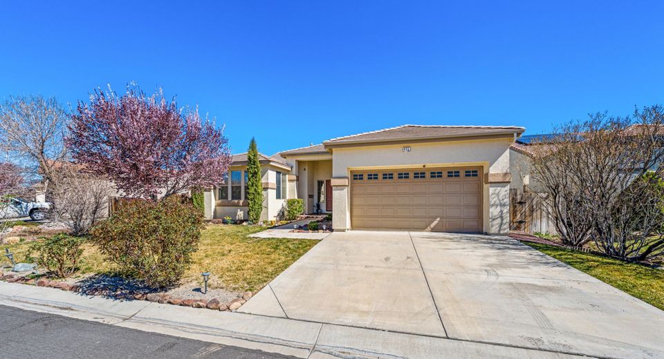 435 La Costa Circle, Dayton, NV 89403 Photo