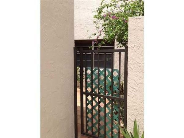 6654 Villa Sonrisa Drive, Unit 412, Boca Raton, FL 33433