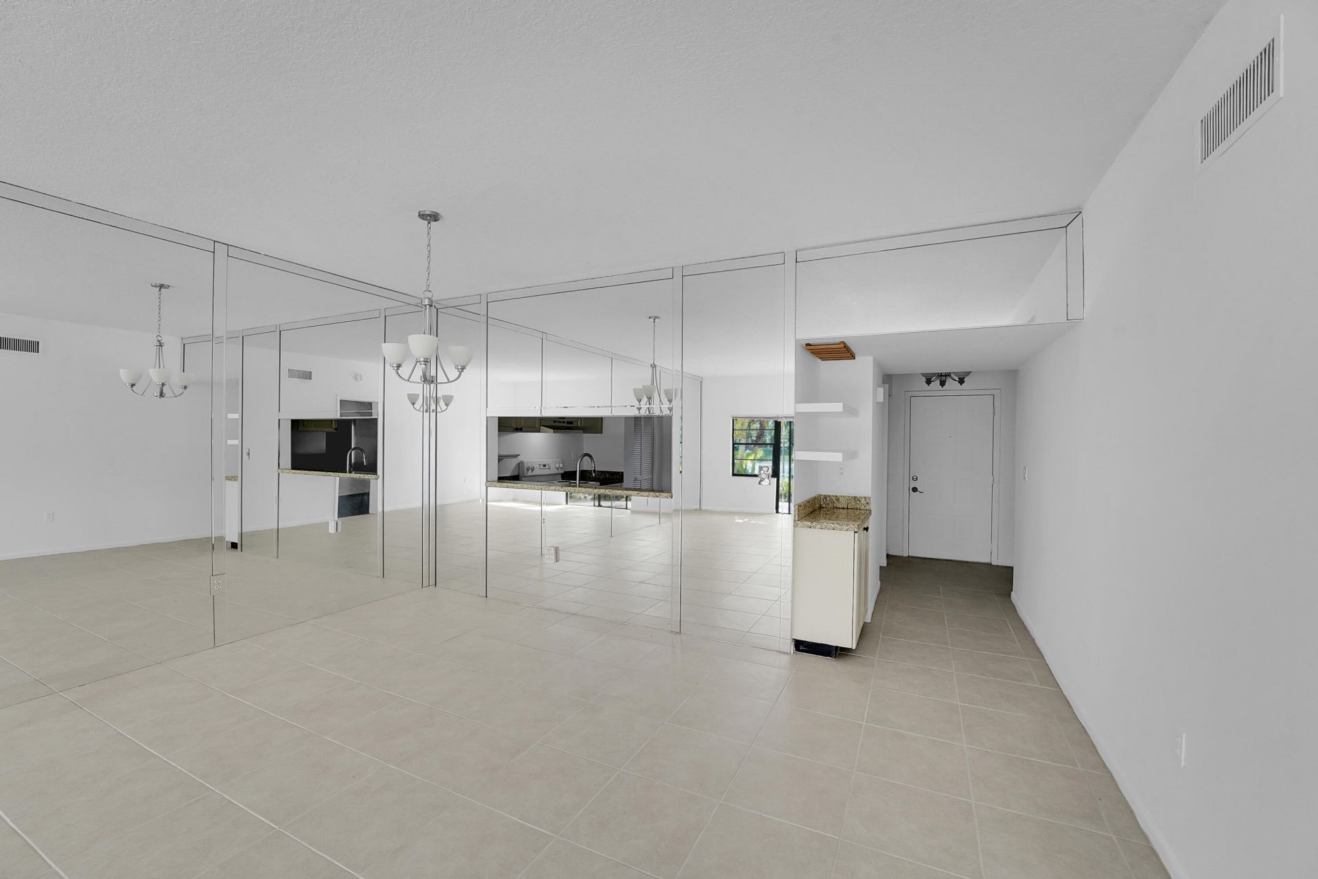 6654 Villa Sonrisa Drive, Unit 412, Boca Raton, FL 33433 Photo