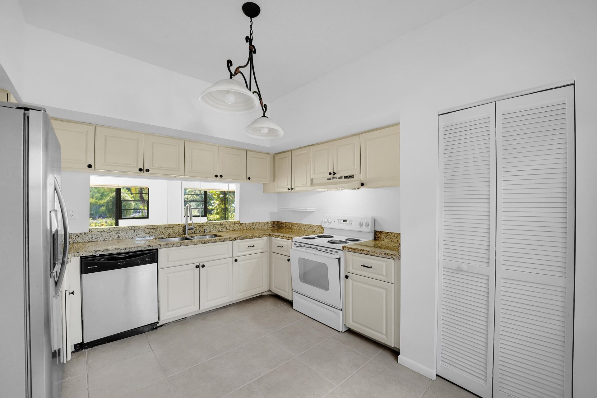 6654 Villa Sonrisa Drive, Unit 412, Boca Raton, FL 33433 Photo